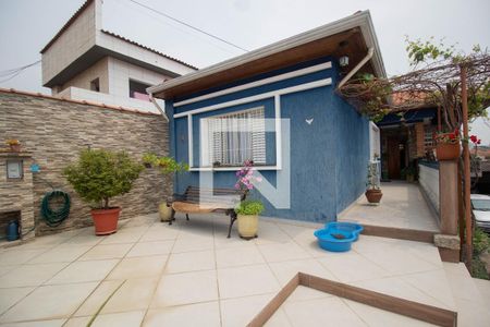 Casa à venda com 385m², 3 quartos e 8 vagasQuintal