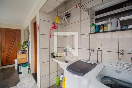 Casa à venda com 385m², 3 quartos e 8 vagasÁrea de Serviço