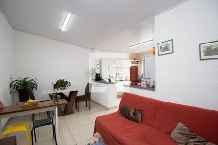 Casa à venda com 385m², 3 quartos e 8 vagasEdícula - Sala