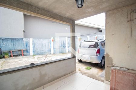 Casa à venda com 385m², 3 quartos e 8 vagasEdícula - Varanda