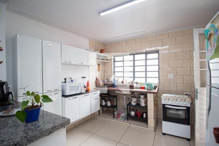 Casa à venda com 385m², 3 quartos e 8 vagasEdícula - Cozinha