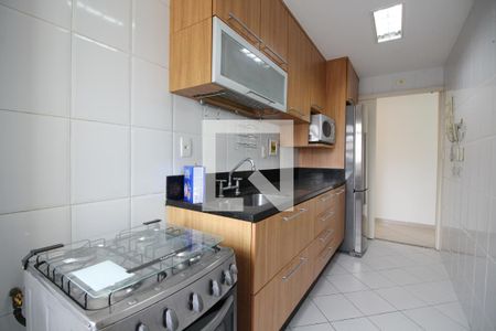 Apartamento para alugar com 75m², 2 quartos e 1 vagaCozinha