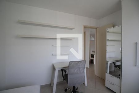 Quarto 1 de apartamento para alugar com 2 quartos, 75m² em Barra Olímpica, Rio de Janeiro