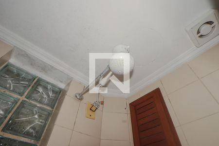 Apartamento à venda com 68m², 2 quartos e 1 vagaBanheiro Social