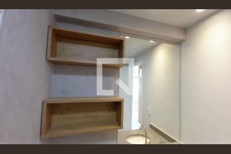 Studio para alugar com 30m², 1 quarto e sem vaga Studio para alugar com 30m², 1 quarto e sem vagaBanheiro