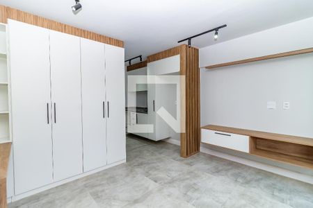 Studio para alugar com 30m², 1 quarto e sem vaga Studio para alugar com 30m², 1 quarto e sem vagaSala / Quarto