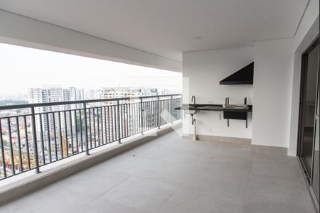 Apartamento à venda com 128m², 3 quartos e 2 vagasVaranda