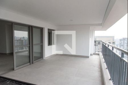 Apartamento à venda com 128m², 3 quartos e 2 vagasVaranda