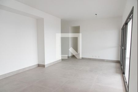 Apartamento à venda com 128m², 3 quartos e 2 vagasSala