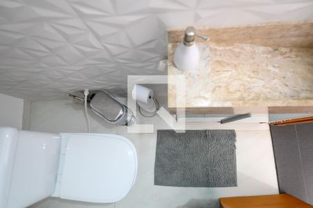 Casa à venda com 136m², 3 quartos e 2 vagasLavabo