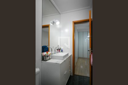 Casa à venda com 136m², 3 quartos e 2 vagasBanheiro do Quarto 1