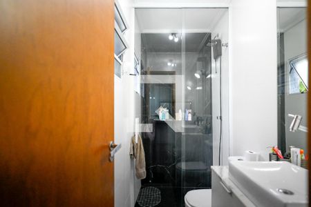 Casa à venda com 136m², 3 quartos e 2 vagasBanheiro do Quarto 1