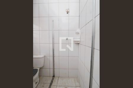 Banheiro de casa para alugar com 2 quartos, 100m² em Vila Medeiros, São Paulo