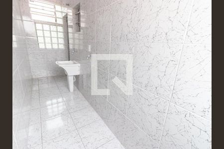 Casa para alugar com 50m², 2 quartos e sem vagaÁrea de Serviço