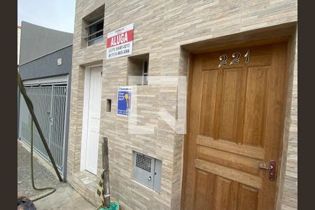 Casa para alugar com 60m², 2 quartos e sem vagaFachada