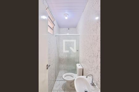 Casa para alugar com 60m², 2 quartos e sem vagaBanheiro