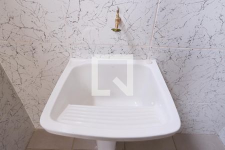 Casa para alugar com 60m², 2 quartos e sem vagaLavanderia