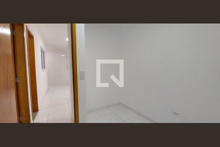 Quarto 2 de apartamento para alugar com 2 quartos, 45m² em Jardim Ipanema, Santo André
