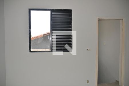 Casa à venda com 170m², 3 quartos e 2 vagas Casa à venda com 170m², 3 quartos e 2 vagasQuarto 3
