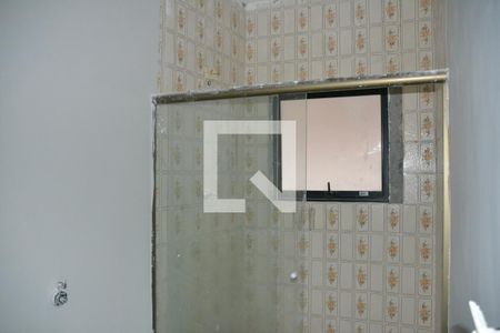 Casa à venda com 170m², 3 quartos e 2 vagas Casa à venda com 170m², 3 quartos e 2 vagasBanheiro