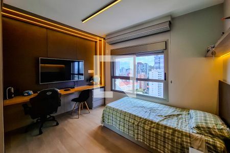 Apartamento à venda com 153m², 3 quartos e 2 vagasQuarto 2 - suite