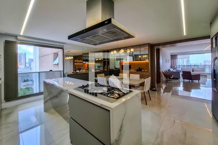 Apartamento à venda com 153m², 3 quartos e 2 vagasCozinha