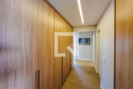 Apartamento à venda com 153m², 3 quartos e 2 vagasCorredor