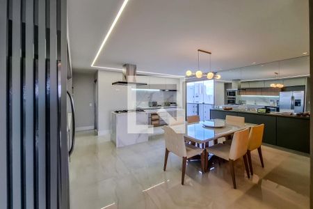 Apartamento à venda com 153m², 3 quartos e 2 vagasCozinha