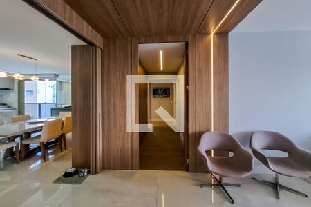 Sala de apartamento à venda com 3 quartos, 153m² em Vila Mariana, São Paulo