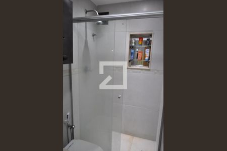 Apartamento à venda com 134m², 4 quartos e 2 vagasBanheiro Quarto 1