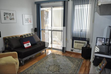 Apartamento à venda com 134m², 4 quartos e 2 vagasQuarto 2