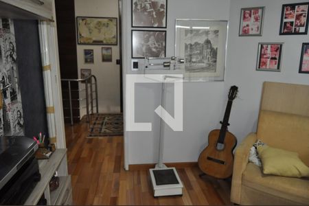 Apartamento à venda com 134m², 4 quartos e 2 vagasQuarto 2