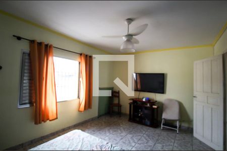 Casa à venda com 165m², 3 quartos e 2 vagas Casa à venda com 165m², 3 quartos e 2 vagasQuarto 3