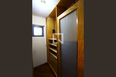 Apartamento à venda com 169m², 3 quartos e 4 vagasQuarto 1