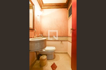 Apartamento à venda com 169m², 3 quartos e 4 vagasLavabo