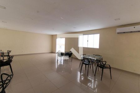 Apartamento para alugar com 45m², 2 quartos e 1 vagaÁrea comum - Salão de festas