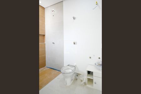 Banheiro do Quarto 1 de casa para alugar com 2 quartos, 84m² em Vila Gumercindo, São Paulo