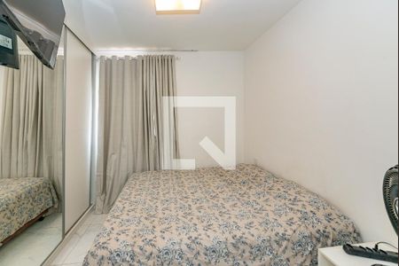 Apartamento para alugar com 70m², 3 quartos e 1 vaga Apartamento para alugar com 70m², 3 quartos e 1 vagaSuíte