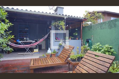 Casa para alugar com 110m², 2 quartos e 2 vagasPátio