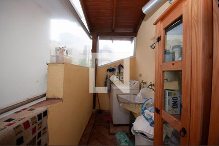 Casa à venda com 530m², 5 quartos e 8 vagasÁrea de Serviço