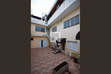Casa à venda com 530m², 5 quartos e 8 vagasQuintal