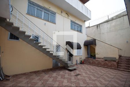 Casa à venda com 530m², 5 quartos e 8 vagasQuintal