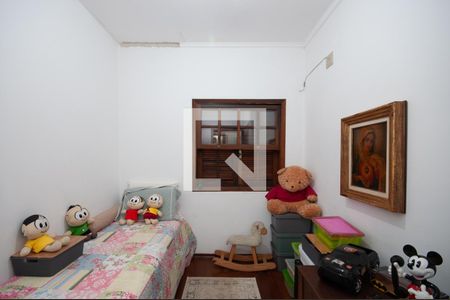 Casa à venda com 530m², 5 quartos e 8 vagasQuarto 2