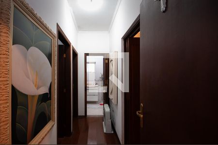 Casa à venda com 530m², 5 quartos e 8 vagasCirculação Quartos