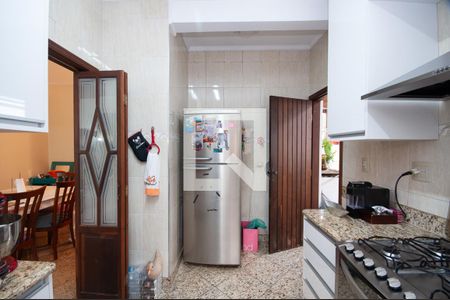 Casa à venda com 530m², 5 quartos e 8 vagasCozinha