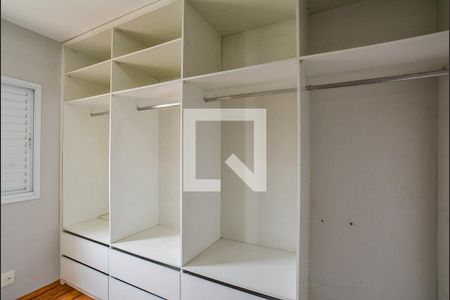 Apartamento para alugar com 76m², 2 quartos e 2 vagasCloset da suíte