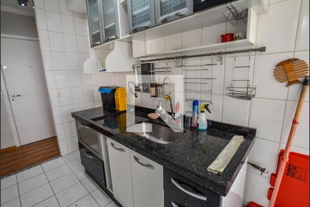 Apartamento para alugar com 76m², 2 quartos e 2 vagasCozinha e Área de Serviço