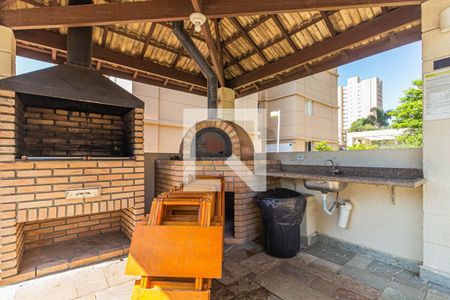 Apartamento para alugar com 76m², 2 quartos e 2 vagasÁrea comum - Churrasqueira