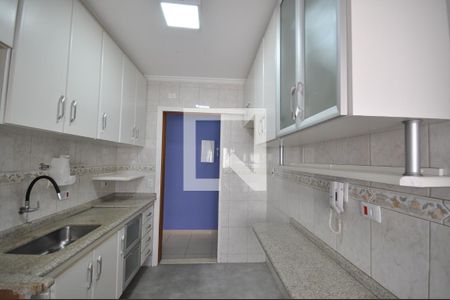 Apartamento à venda com 64m², 3 quartos e 1 vagaCozinha