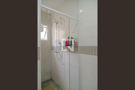 Casa à venda com 160m², 3 quartos e 4 vagasBanheiro da Suíte 1